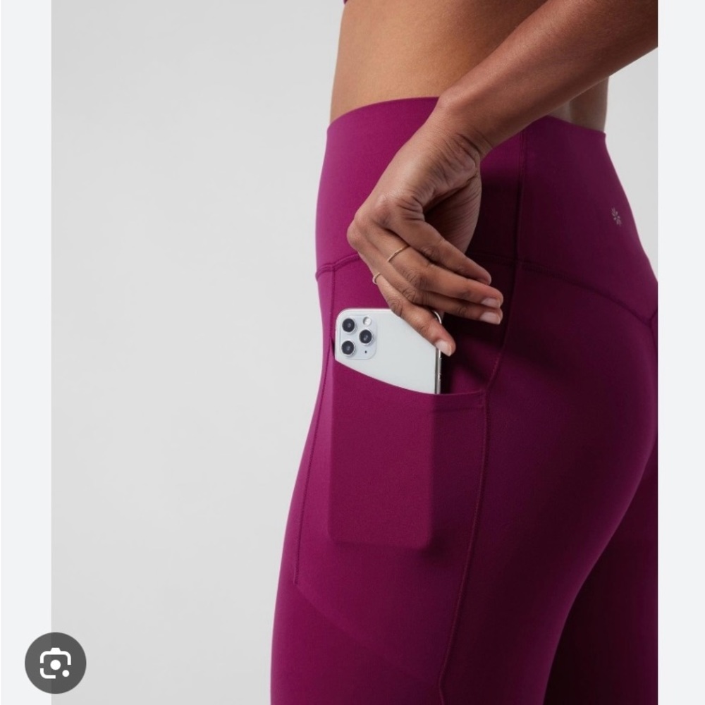 Athleta stash pocket salutation tight